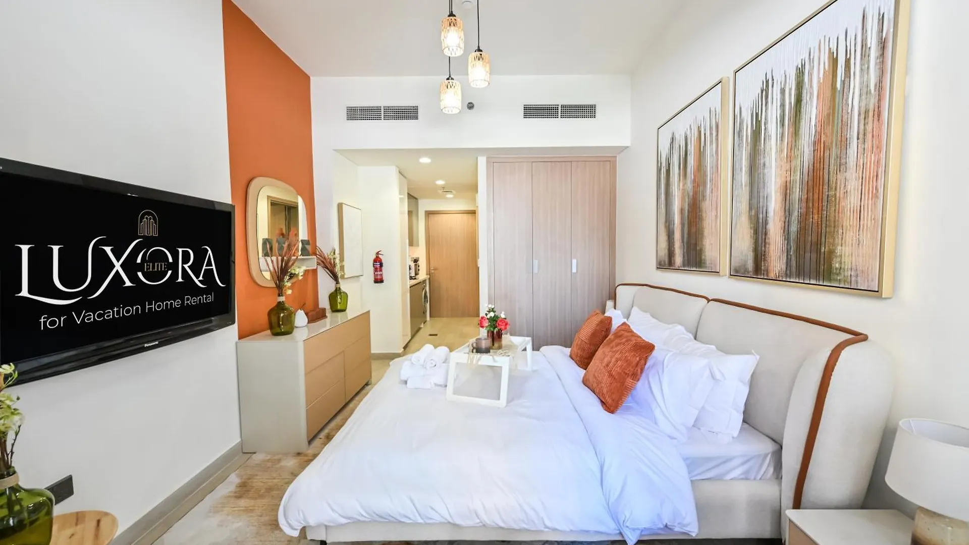 Discover A Cozy Luxury Studio With A Refreshing Pool, Just A 10-Minute Journey From The City'S Heart Dubai